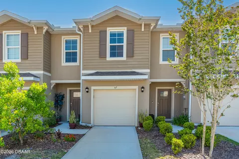 57 Bella Lago Cir, Port Orange, FL 32129