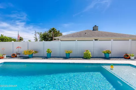 Exterior - 599 Andrews St, Ormond Beach, FL 32174 photo 4 of 16