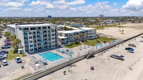 935 S Atlantic Ave, Daytona Beach, FL 32118