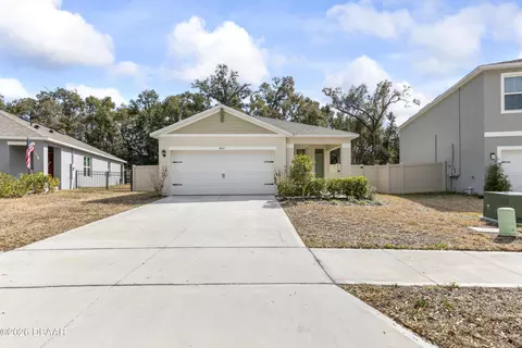 407 Pelham Park Dr, Deland, FL 32720