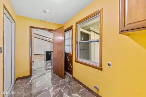 Entry Way - 11 Petrea Ter, Ormond Beach, FL 32174 photo 5 of 5