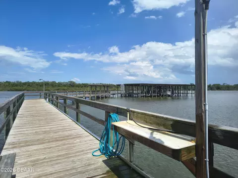 View/Area - 111 Cedar St, Edgewater, FL 32141 photo 3 of 3
