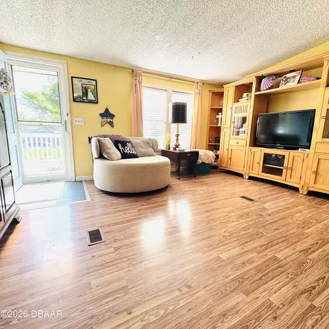 1301 Avenue D, Ormond Beach, FL 32174 photo 3