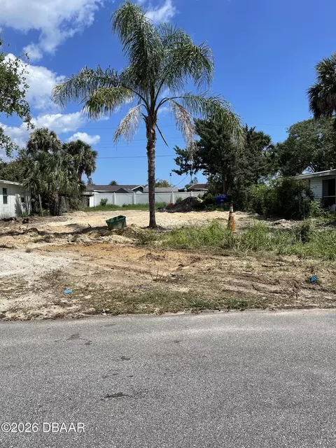 142 Holland Rd, Ormond Beach, FL 32176
