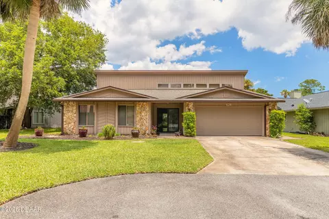 128 Spoonbill Ct, Daytona Beach, FL 32119