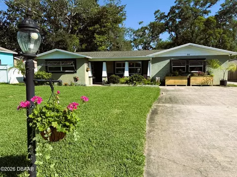 85 Warwick Ave, Ormond Beach, FL 32174