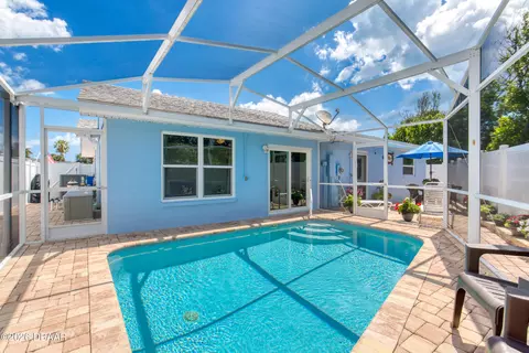 Exterior - 32 Plaza Dr, Ormond Beach, FL 32176 photo 9 of 17