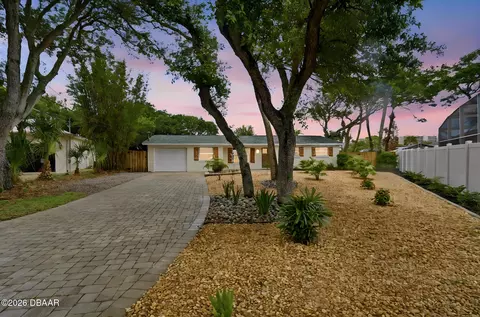 1 Carley Cir, New Smyrna Beach, FL 32169