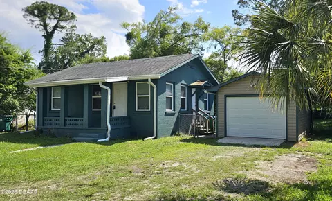 12 William Dr, Holly Hill, FL 32117