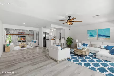 Living - 24 Briggs Dr, Ormond Beach, FL 32176 photo 1 of 8