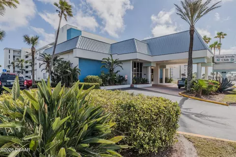 935 S Atlantic Ave, Daytona Beach, FL 32118