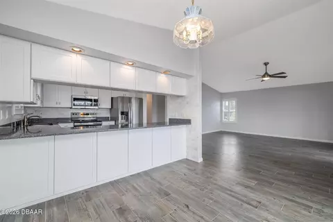 Kitchen - 981 Shockney Dr, Ormond Beach, FL 32174 photo 7 of 7