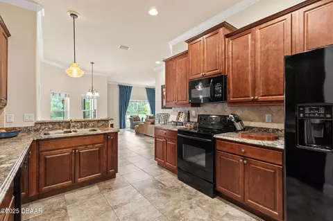 Kitchen - 133 Creek Forest Ln, Ormond Beach, FL 32174 photo 2 of 3