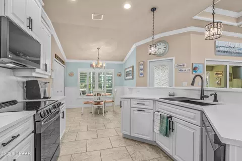 Kitchen - 22 Sunny Beach Dr, Ormond Beach, FL 32176 photo 3 of 4