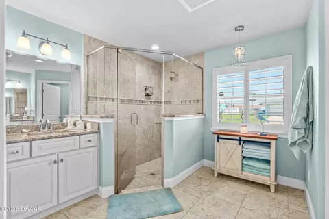 Bath - 22 Sunny Beach Dr, Ormond Beach, FL 32176 photo 1 of 3