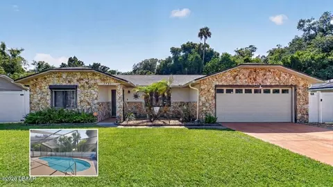 3492 Country Walk Dr, Port Orange, FL 32129