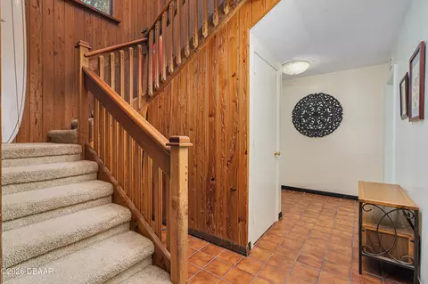 Entry Way - 40 Concord Dr, Ormond Beach, FL 32176 photo 4 of 5