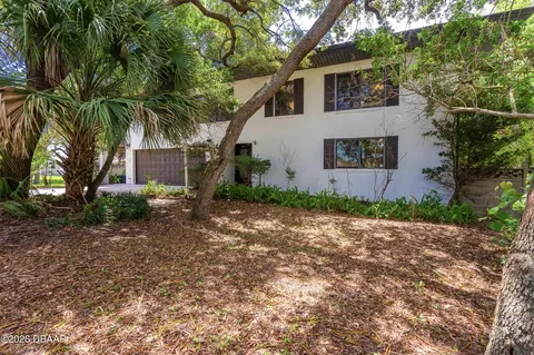 Exterior - 40 Concord Dr, Ormond Beach, FL 32176 photo 3 of 18