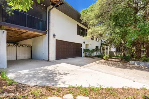 Exterior - 40 Concord Dr, Ormond Beach, FL 32176 photo 1 of 13