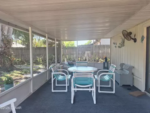 Exterior - 2707 Pine Tree Dr, Edgewater, FL 32141 photo 3 of 6