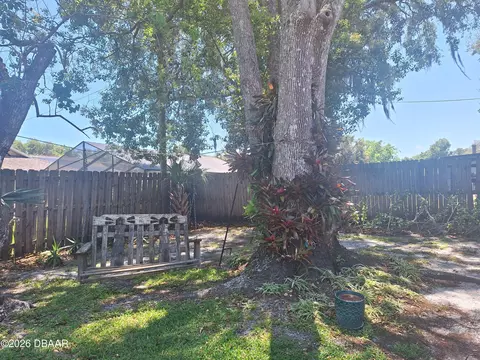Exterior - 2707 Pine Tree Dr, Edgewater, FL 32141 photo 5 of 6