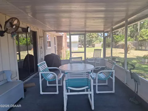 Exterior - 2707 Pine Tree Dr, Edgewater, FL 32141 photo 4 of 6
