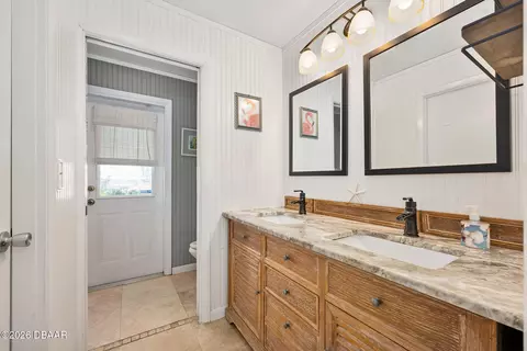 Bath - 1405 Overbrook Dr, Ormond Beach, FL 32174 photo 1 of 2