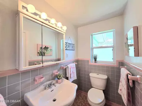 Bath - 83 Ray Mar Dr, Ormond Beach, FL 32176 photo 3 of 6