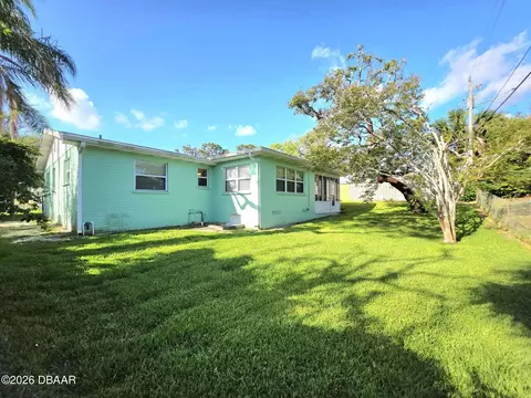 Exterior - 83 Ray Mar Dr, Ormond Beach, FL 32176 photo 6 of 7
