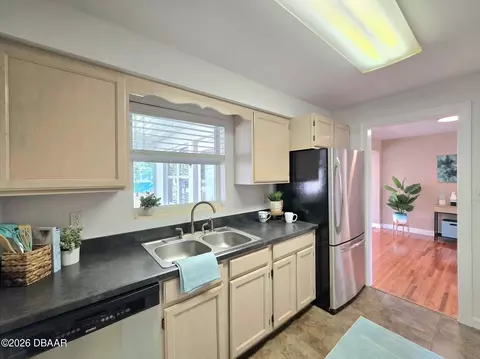 Kitchen - 83 Ray Mar Dr, Ormond Beach, FL 32176 photo 1 of 2