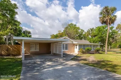 416 S Caroline St, Daytona Beach, FL 32114