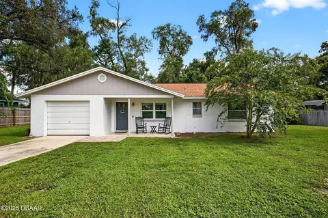 1751 Salvadore St, Deland, FL 32720