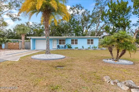 450 Card Ave, Holly Hill, FL 32117