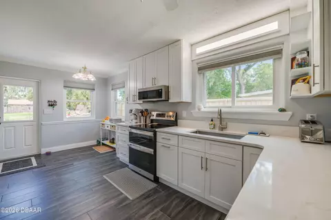 Kitchen - 478 Jeannette Dr, Ormond Beach, FL 32174 photo 1 of 3