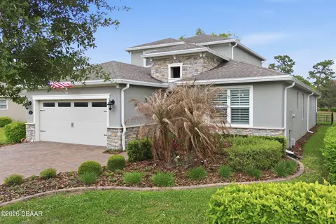 261 Old Moss Cir, Deland, FL 32724