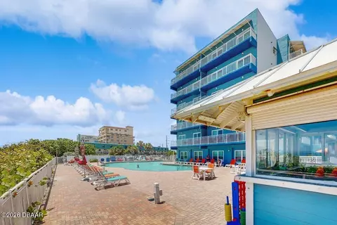 611 S Atlantic Ave, New Smyrna Beach, FL 32169