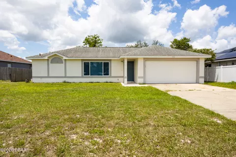 2940 Courtland Blvd, Deltona, FL 32738