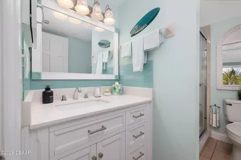 Bath - 2222 Ocean Shore Blvd, Ormond Beach, FL 32176 photo 1 of 2