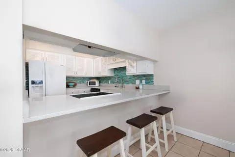 Kitchen - 2222 Ocean Shore Blvd, Ormond Beach, FL 32176 photo 1 of 4