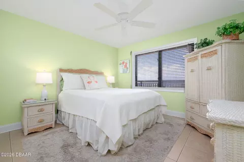 Bedroom - 2222 Ocean Shore Blvd, Ormond Beach, FL 32176 photo 4 of 4