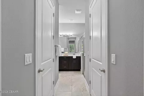 Entry Way - 823 Pinewood Dr, Ormond Beach, FL 32174 photo 3 of 3