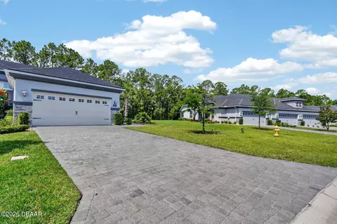 Exterior - 823 Pinewood Dr, Ormond Beach, FL 32174 photo 8 of 12
