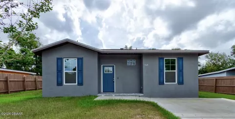 1061 Thunderbird Dr, Daytona Beach, FL 32117