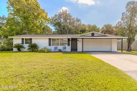 840 6th St, Port Orange, FL 32129