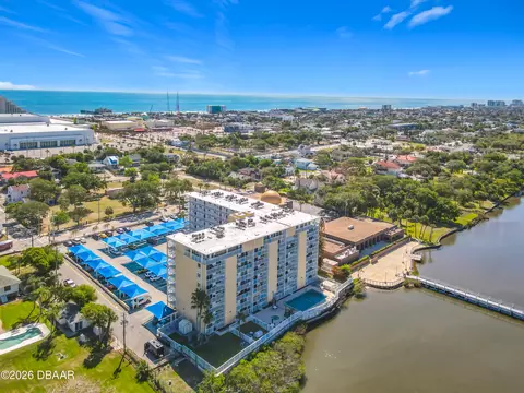 145 N Halifax Ave, Daytona Beach, FL 32118