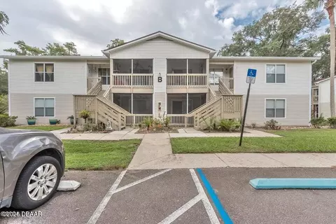 1600 Big Tree Rd, Daytona Beach, FL 32119