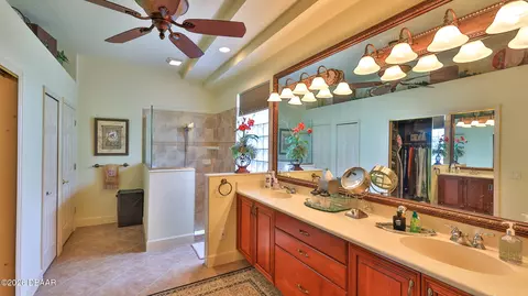 Bath - 965 Stone Lake Dr, Ormond Beach, FL 32174 photo 2 of 5