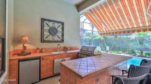 Kitchen - 965 Stone Lake Dr, Ormond Beach, FL 32174 photo 7 of 7