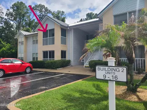 101 Bent Tree Dr, Daytona Beach, FL 32114