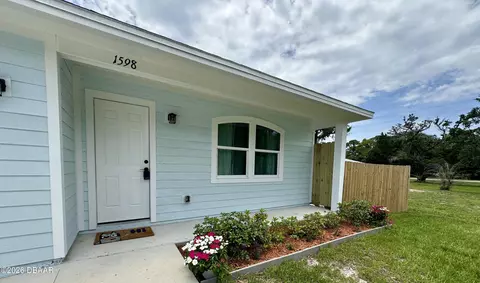 1598 Montgomery Ave, Holly Hill, FL 32117
